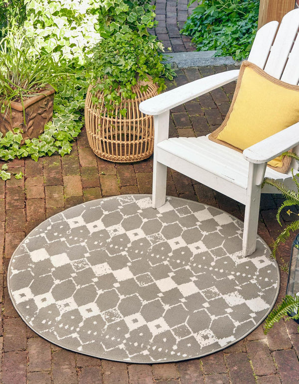 Unique Loom Outdoor Trellis Cardak Machine Made Geometric Rug Gray, Ivory 7' 1" x 7' 1"