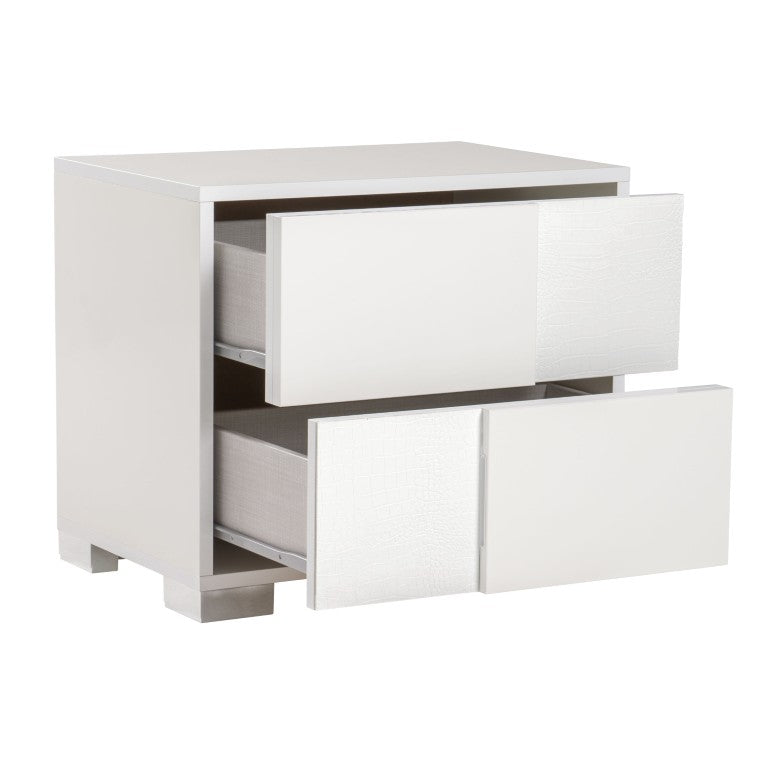 VIG Furniture Monza Italian White Nightstand With Crocodile-Texture Panels, Silver Accents, Soft-Closing Drawers VGACANCONA-NS-WHT