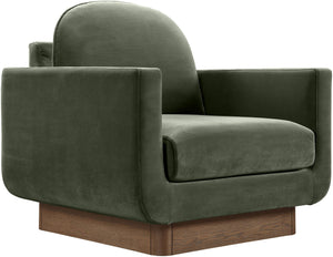 Meridian Furniture Diviento Sculptural Velvet Accent Chair with Walnut Base for Modern Living Room Comfort Green 175Green-C
