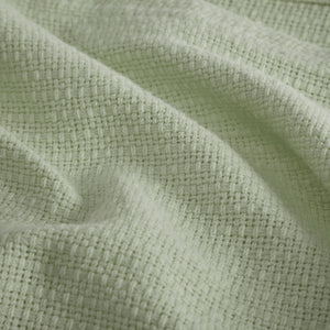 English Elm 1 Lightweight Down Alternative Blanket Full/Queen 90x90, 15oz Polyester Fill, Satin Trim & Scotchgard Finish Green 15.75 L x 12.2 W x 4.72 H B035P319594