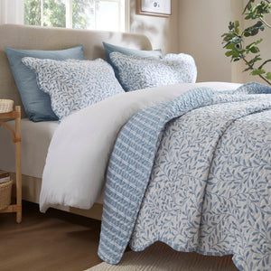 English Elm 5-piece Cotton Dobby Botanical Duvet Set with Embroidered Coastal Throw Pillows B035P463290