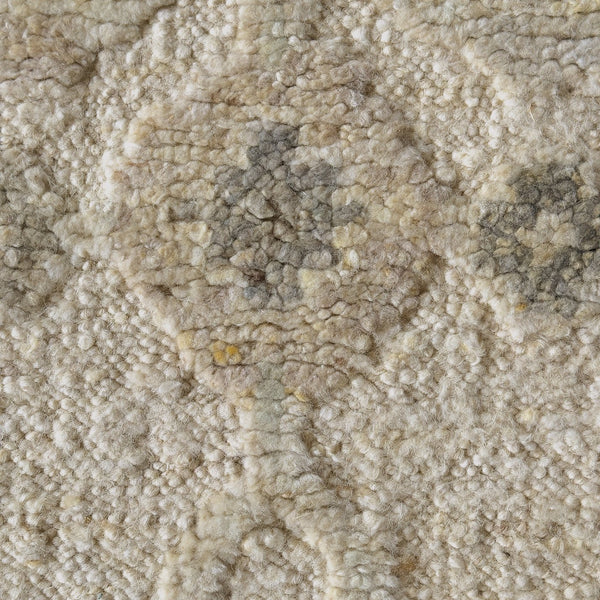 Capel Rugs Winthrope Hand-knotted Wool Rug – Luxurious Traditional Design With Timeless Elegance And Durability Ivory, White 100% Wool 1812rs05000800600