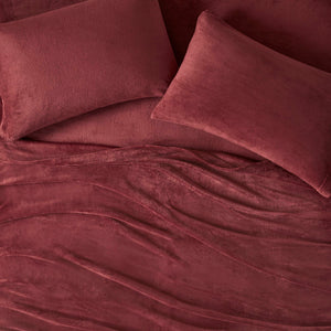 English Elm 4 Pcs Micro Plush Sheet Set In Luxurious Burgundy - Ultra-Soft, Cozy, And Machine Washable Comfort! B035P319760