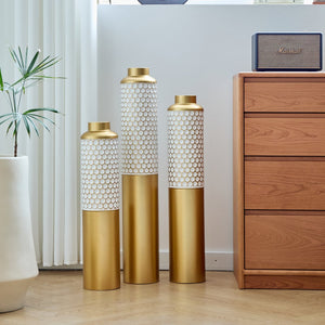 English Elm Floor Modern Metal Vase Set - Elegant Droplet Shaped White & Gold Accents For Glamorous Home Decor W2796P290484