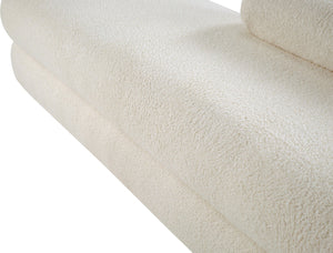 Meridian Furniture Kennedy Upholstered Bench with Channel Tufted Base Plush Seat for Bedroom or Living Room Cream Faux Shearling Teddy Fabric 190Cream