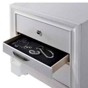 English Elm 3 Drawers Wooden Nightstand With Sleek Nickel Knobs - Modern White Finish For Stylish Storage Solutions B016P251556