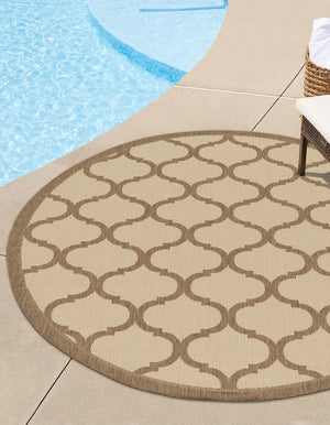 Unique Loom Outdoor Trellis Moroccan Machine Made Geometric Rug Beige and Brown, Beige/Brown 6' 1" x 6' 1"
