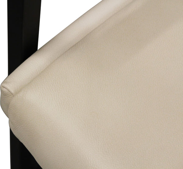 Moti Lloyd Arm Chair in Leather 94011059