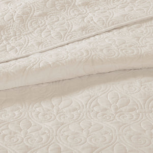 English Elm Reversible Madison Park Quebec Bedspread Set Twin with Quilted Texture, Prewashed Cotton Fill, Antimicrobial Protection Cream 17.72 L x 15.35 W x 7.09 H B03597444