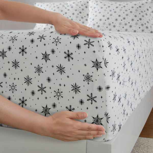 English Elm 4 Pcs Queen Sheet Set - Cozy Black Flannel With Snowflake Design For Warm Winter Nights Comfort B035P319675