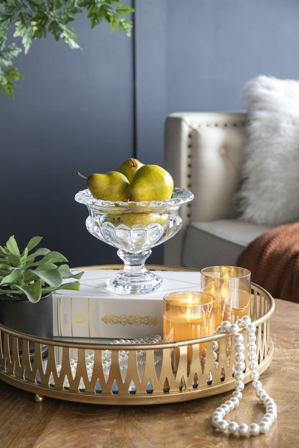 English Elm S/2 Omari Crystal Display Bowls — French Vintage-Inspired Pedestal Set, Scalloped Edges, Sparkling Finish, Decorative Mantel Accent W2078P391072