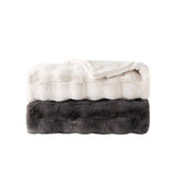 Madison Park Vivienne Glam/Luxury Faux Fur Throw MP50-8256 Grey