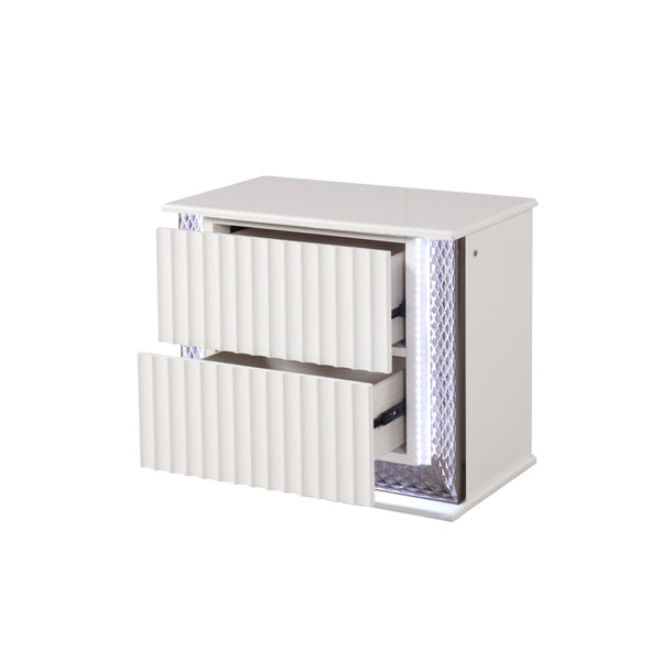 English Elm Fabio Contemporary Queen 5Pc Bedroom Set With Led Lighting, Diamond Accents & White Wood Finish P2 B009S01582-GIGA