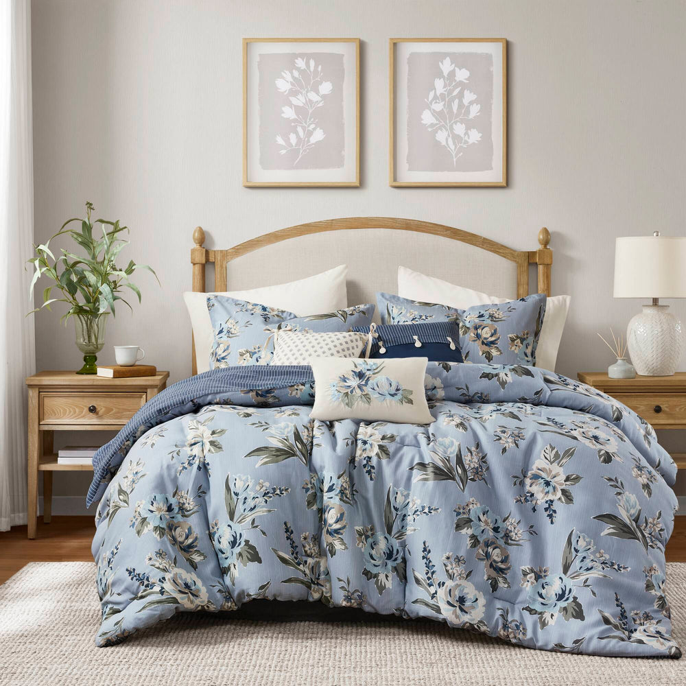 JLA Home Madison Park - 7 Piece Vintage Floral Comforter Set - Reversible Slub Texture, Stripe Reverse, OEKO‑TEX Safe Chic Bed Ensemble MP10-8708