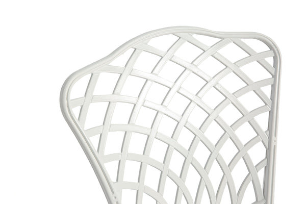 English Elm Bistro Set 3-Piece Rustproof Aluminum Furniture With Cushions – Elegant Patio & Garden Style W640P251293