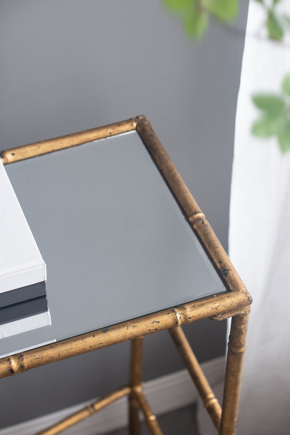 English Elm 56.5x14x30" Antique Gold Console Table with Mirrored Top — Chic Glossy Finish, Sleek Silhouette, Luxurious Foyer Statement Piece W2078P370592