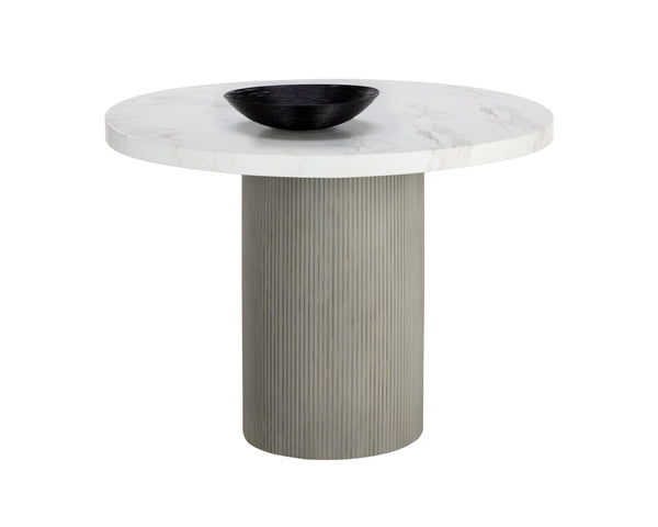Sunpan Nicolette Dining Table – Contemporary Round Design with Unique Concrete Finish for Indoor and Outdoor Use Light Grey / Marble Look