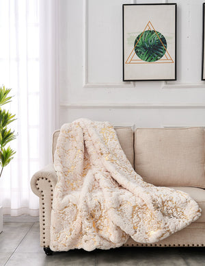 English Elm Luxury Chinchilla Faux Fur Gilded Beige Throw Blanket - Cozy, Elegant Design For Any Home Décor B030P233960