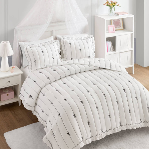 English Elm 3-piece Reversible Microfiber Quilt Set Bow Embroidery Ruffled Trim Romantic Bedroom White+Black B035P482885