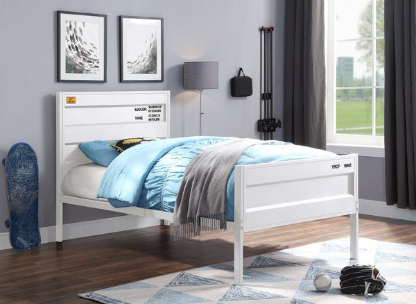 English Elm Cargo White Finish Full Bed with Metal Cargo-Style Frame, Recessed Panels & 21 Slats, No Box Spring Needed B2726P338678
