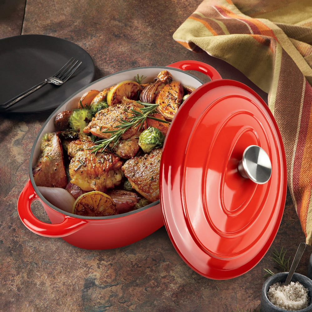 English Elm Oval Enameled Cast Iron Dutch Oven 4.5QT — Nonstick Bread Baker, Oven Safe to 500°F, Even Heat Retention Red T3950P396345