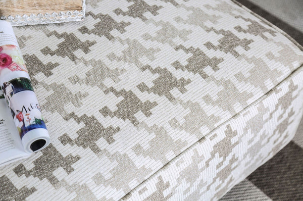 English Elm Transitional Square Upholstery Ottoman With Welt Trim – Light Gray Finish For Stylish Versatility B2741P356305-GIGA