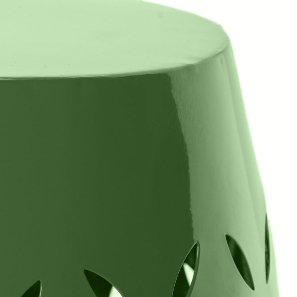 English Elm 12" Outdoor Iron Accent Table Lace Cut Barrel Design Perforated Metal Patio Side Green N773P365595G