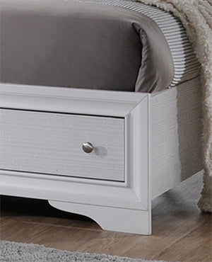 English Elm Traditional Matrix Queen 4-Piece White Storage Bedroom Set with Headboard, 7-Drawer Dresser, Mirror and Nightstand 808857799746