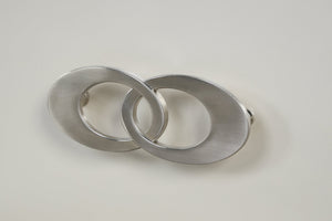 English Elm Perla Passion 5-Drawer LED Chest in Milky White — Glam Wood Storage with Intertwined Ring Handles, Ample Space 659436134775