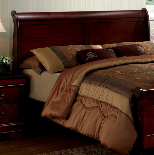 English Elm Queen Sleigh Bed with Elegant Transitional Design, Solid Wood Veneer Construction, Dovetail Craftsmanship and Spacious Foundation Support for Master Bedroom Comfort Cherry 82 L x 6.6 W x 3 H B011S00102
