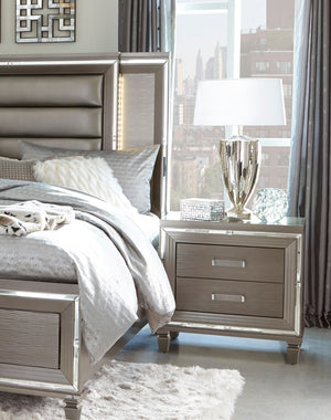 English Elm Elegant Silver-Gray Mirrored Nightstand with Beveled Trim, Dovetail Drawers & Acrylic Hardware, 30"H Stylish Bedroom Accent B01146217