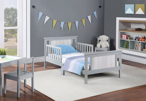 English Elm Connelly Reversible Panel Toddler Bed Solid Wood Low Profile Two Tone Veneer Gray B02257226