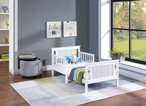 English Elm Connelly Reversible Panel Toddler Bed Solid Wood Low Profile Two Tone Veneer White B02257228