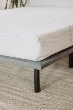 English Elm Omne Sleep Queen Memory Foam Mattress Open Cell Cooling Layer Pressure Relief B04758771