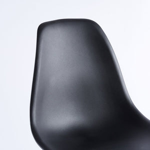 English Elm Black Polypropylene Dining Chairs Set of 4 with Wood Legs for Modern Kitchen W23457407