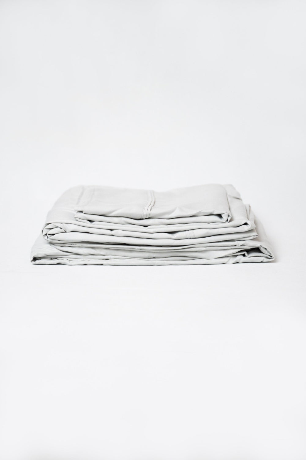 English Elm Omne Sleep Bamboo Microplush Split Queen Sheet Set Hypoallergenic Breathable Soft B04766071