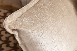 English Elm Traditional 3-Piece Living Room Set In Plush Beige Chenille With Convertible Sofa & Loveseat Storage B009S00953-GIGA