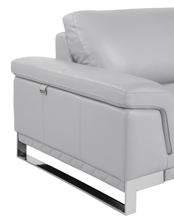 English Elm Top Grain Italian Leather Loveseat In Light Gray – Elegant Comfort For Modern Living Spaces & Offices B05777872-GIGA