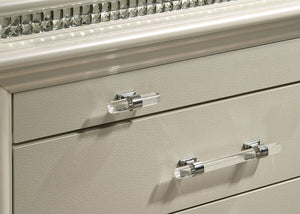 English Elm Classic Pearl White Maddie Nightstand with Acrylic Legs & Crystal Accents, 2 Felt-Lined Drawers, 29.5"W Elegance B01181028