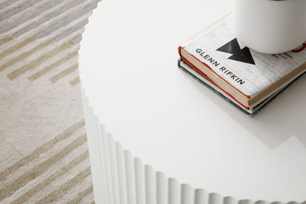 English Elm White Round Nesting Coffee Tables Set of 2 Handcrafted Mdf Relief Living Room W876P252127
