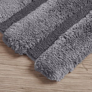 English Elm Rug Madison Park Tufted Pearl Channel 24x58" Soft 1500gsm Polyester Bath Rug OEKO-TEX Certified Plush Elegance B03598714