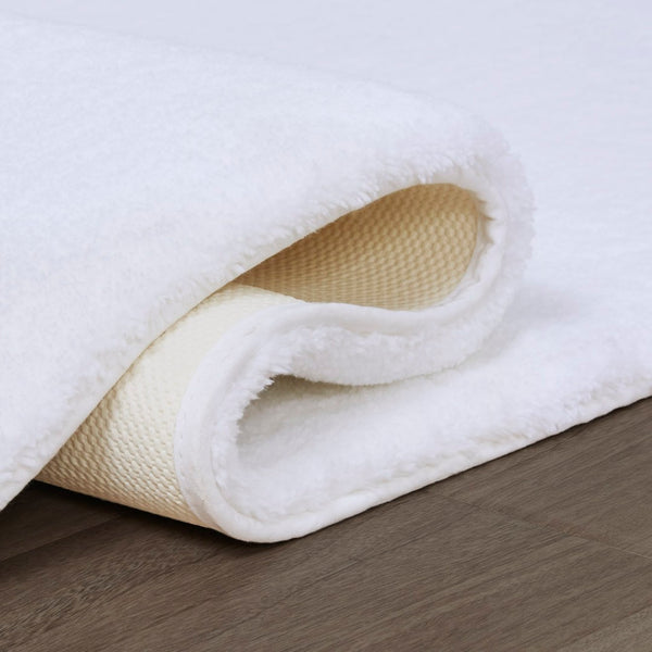 English Elm Bath Runner Rug High Pile Tufted Polyester Quick Dry Spa Feel for Large Bathrooms B03599282