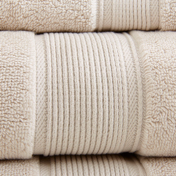 English Elm 100% Cotton 8PC Antimicrobial Towel Set — Madison Park Signature 800GSM Luxury, Ultra Absorbent, OEKO-TEX Natural 14.17 L x 10.63 W x 8.27 H B03599311