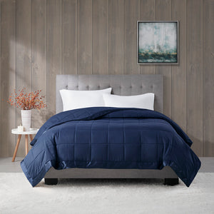 English Elm Lightweight Plush Down Alternative Blanket with Satin Trim, Moisture-Wicking, Hypoallergenic Twin Navy 14.96 L x 5.91 W x 5.91 H B03598514