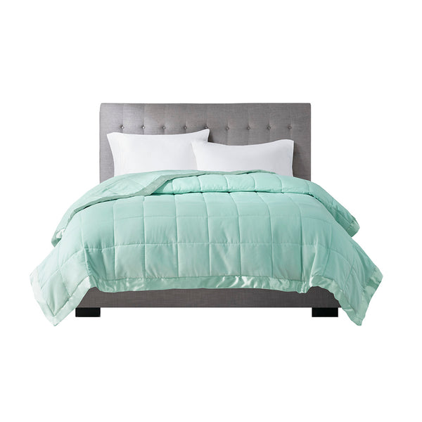 English Elm Lightweight Down Alternative Blanket with Satin Trim, Hypoallergenic OEKO‑TEX Twin, Moisture‑Wicking Comfort Seafoam 15.55 L x 12.8 W x 6.1 H B03598491