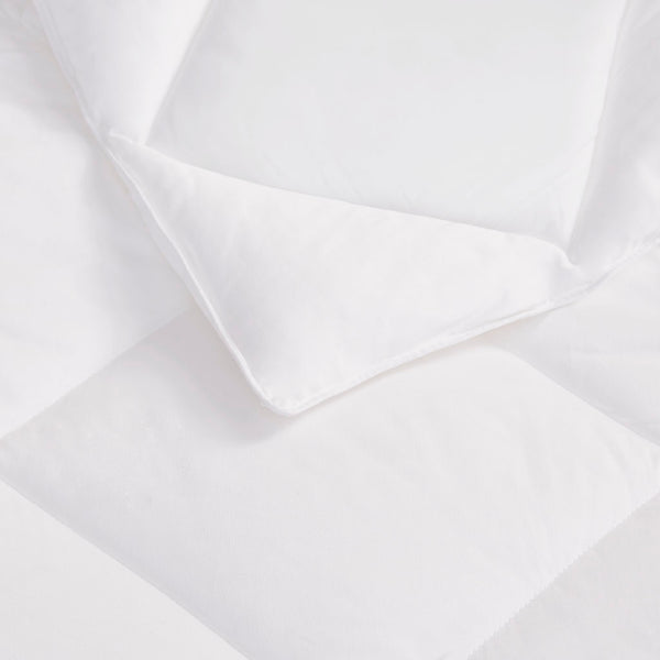 English Elm Cotton Down Alternative Comforter with 3M Thinsulate Featherless Insulation, 300TC Cotton Sateen Quilt White 22.05 L x 17.72 W x 7.87 H B03595045