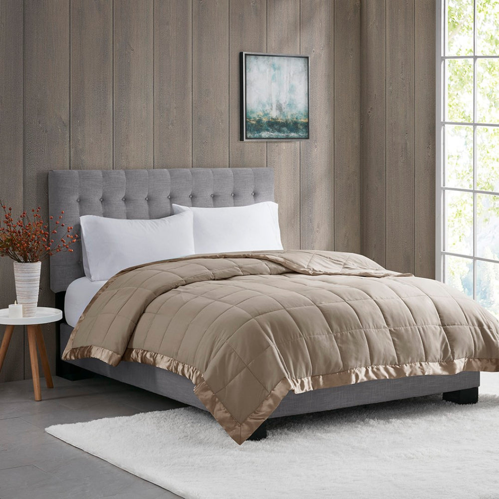 English Elm Lightweight Down Alternative Blanket Box Quilted Satin Trim Hypoallergenic King Bedding B03598504
