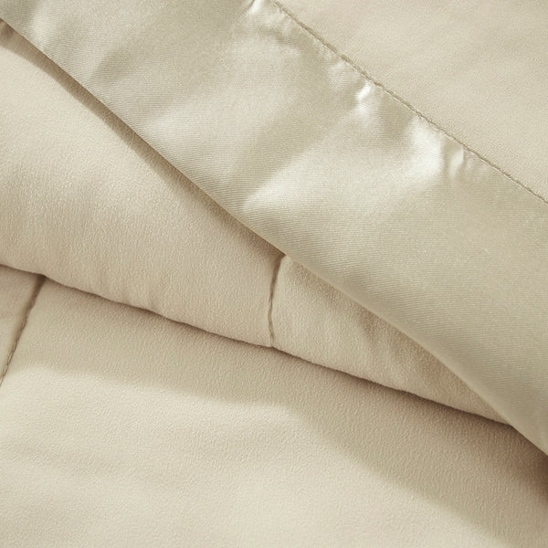 English Elm Lightweight Down Alternative Blanket Twin Cream with Satin Trim, Moisture-Wick, Hypoallergenic Comfort B035129270