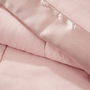 English Elm Lightweight Down Alternative Blanket with Satin Trim, Hypoallergenic OEKO-TEX King, Moisture-Wicking Comfort Blush 14.96 L x 7.48 W x 7.48 H B03598496