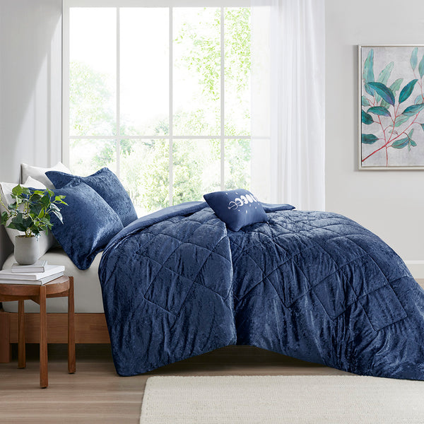 English Elm Full/Queen Felicia Velvet Comforter Set in Navy with Diamond Quilting, Hypoallergenic Fill & Pillow B03595890